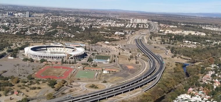 Vista aérea de la ciudad cordobesa en el tercer día de salidas recreativas.