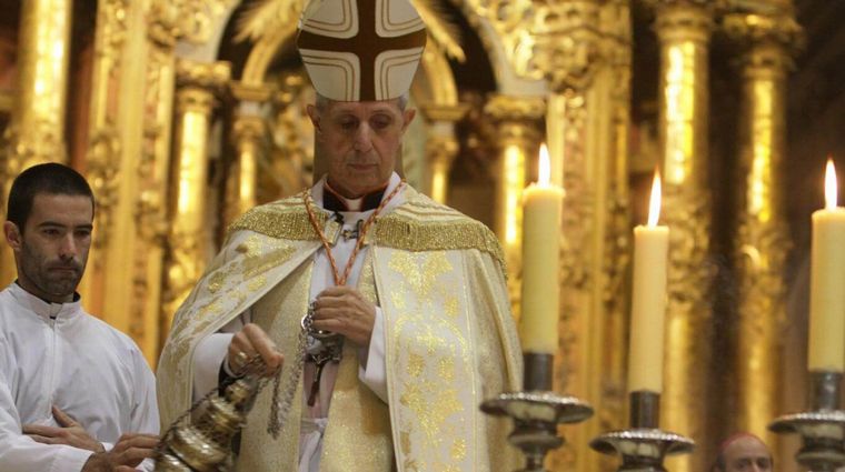 Mario Poli encabezó un inédito Tedeum.