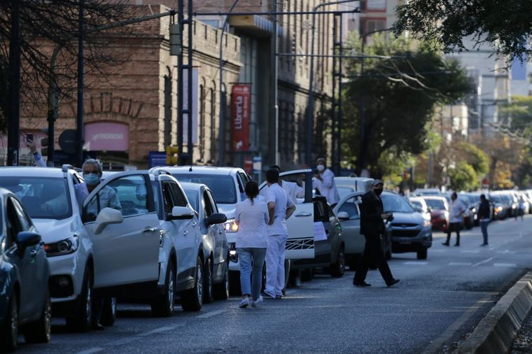 Marcha en contra de las imputaciones de médicos en Córdoba