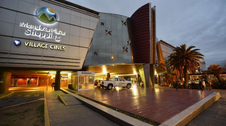 El Mendoza Plaza Shopping, uno de los más reconocidos de la provincia cuyana.