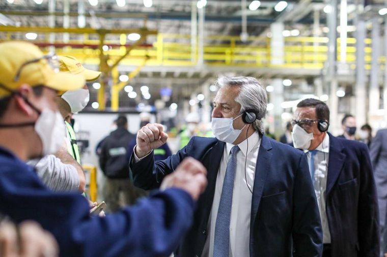 El Presidente visitó la planta de Toyota en Zárate