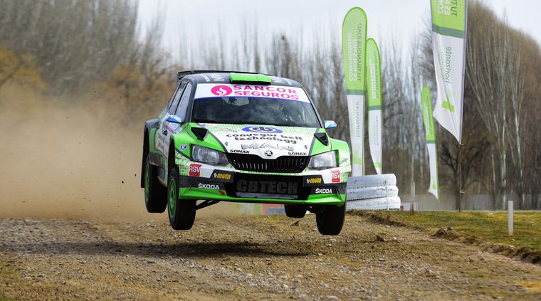 Alejandro Cancio con su Skoda R5, ganadores de la edición 49ª.