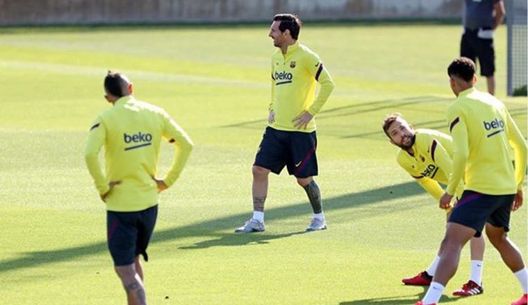 Messi, en la vuelta de los entrenamientos del Barcelona.