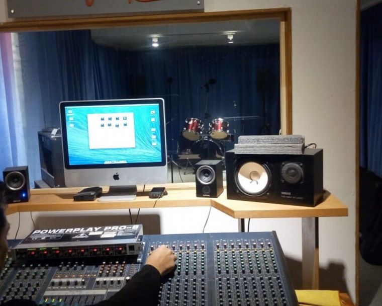 Trabajan en protocolos para volver a salas de ensayo en Córdoba.