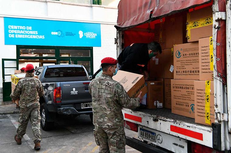 Córdoba recibió donación de material sanitario desde China