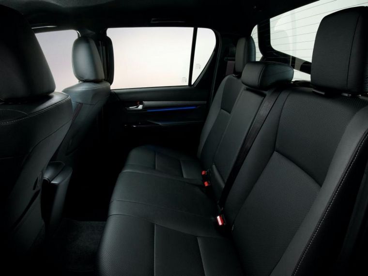 La segunda línea de asientos de la Hilux 2021