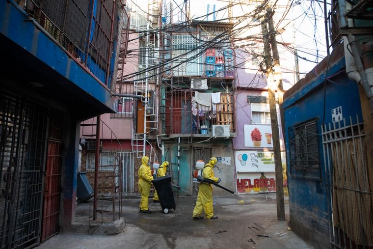 Son más de 21 mil los infectados de coronavirus en el país (Foto: Infobae).