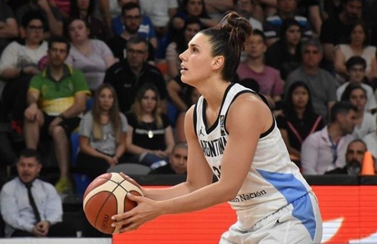 Natacha Pérez, jugadora de la Selección de básquet (Foto: Gaspar Olle).