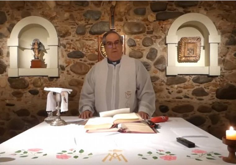 El padre Ángel Rossi presidió la celebración.