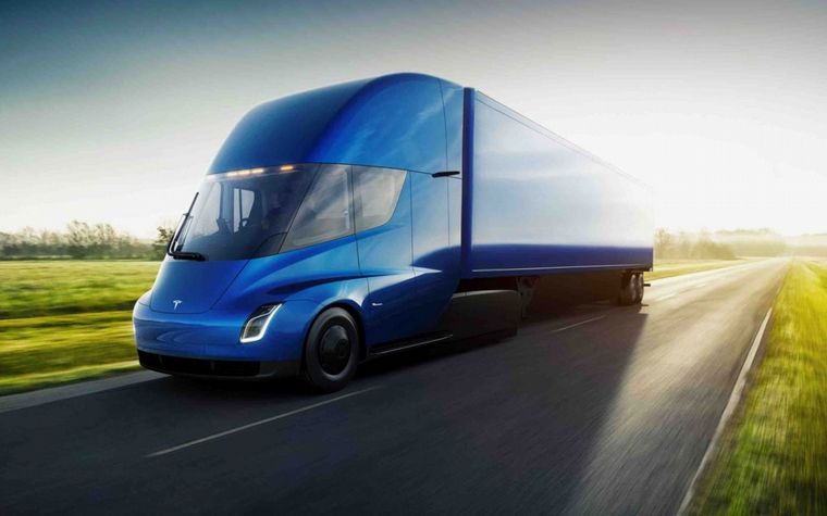 El Tesla Semi se pondrá en producción en serie este año