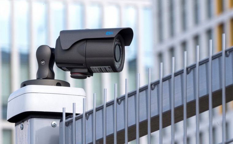 Cámaras con reconocimiento facial en escuelas rusas  (Foto de Ilya Pitalev).