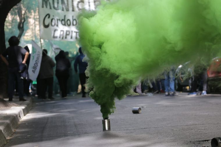 FOTO: Tensión por la marcha del Suoem en Córdoba.
