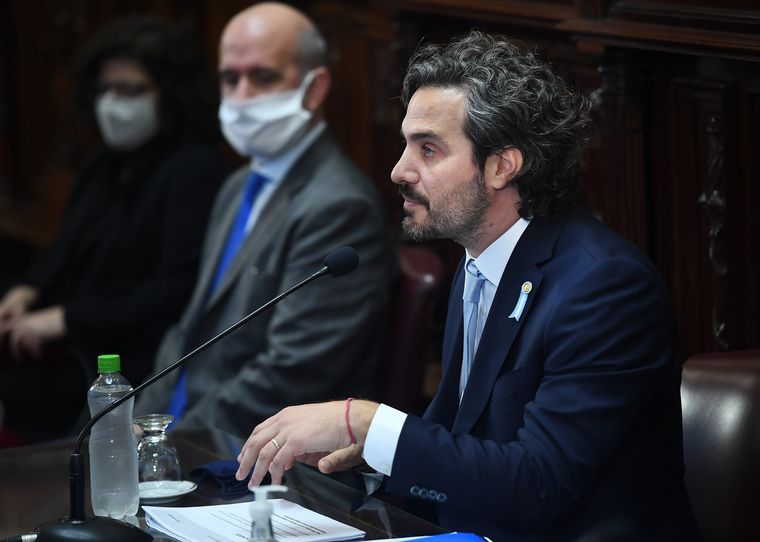Cafiero, en la presentación de su primer informe de gestión en el Congreso.