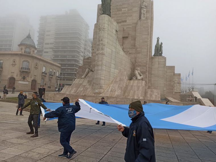 Rosario celebra un nuevo Día de la Bandera.