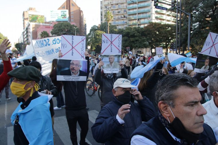 Banderazo contra la expropiación de Vicentin en Córdoba