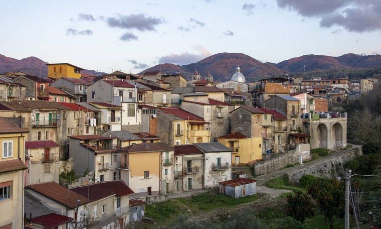 Cinquefrondi vende casas por el valor de 1 euro