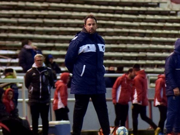 Pumpido deja Alvarado (Foto: Qué digital)