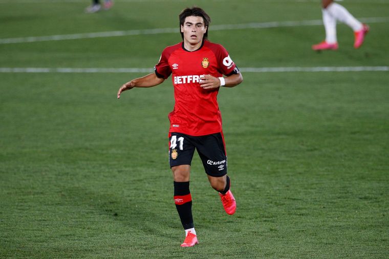Luka Romero es mexicano, pero eligió jugar para Argentina, de donde son sus padres.