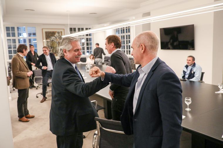Fernández y Rodríguez Larreta analizan la cuarentena en el AMBA.