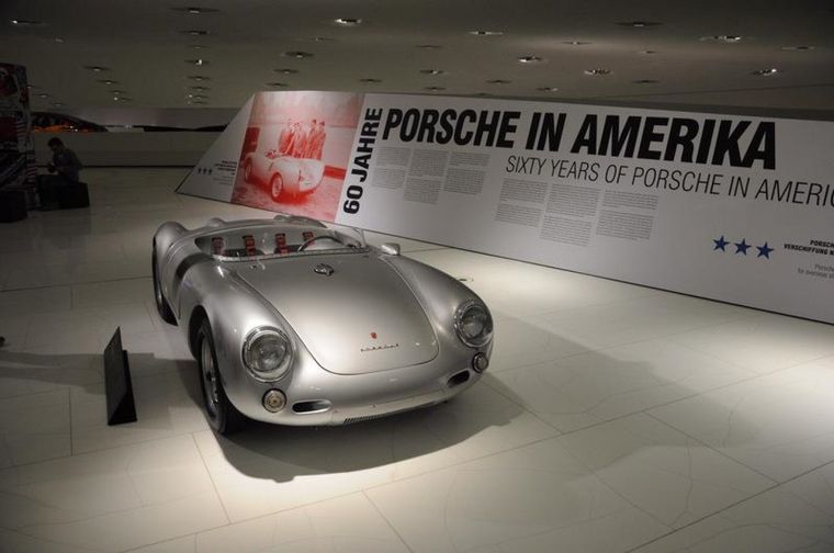 En el Museo Porsche se refiere la importancia del arribo de la marca a Estados Unidos