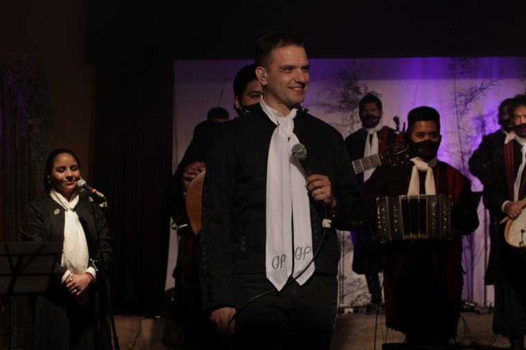 El Chaqueño Palavecino estrenó su nuevo trabajo por streaming.