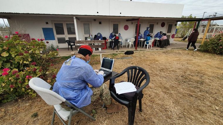 Se registraron 2.632 contagios de Covid-19 en un día.
