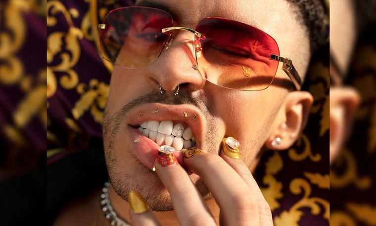 Bad Bunny protagoniza la portada digital de Playboy