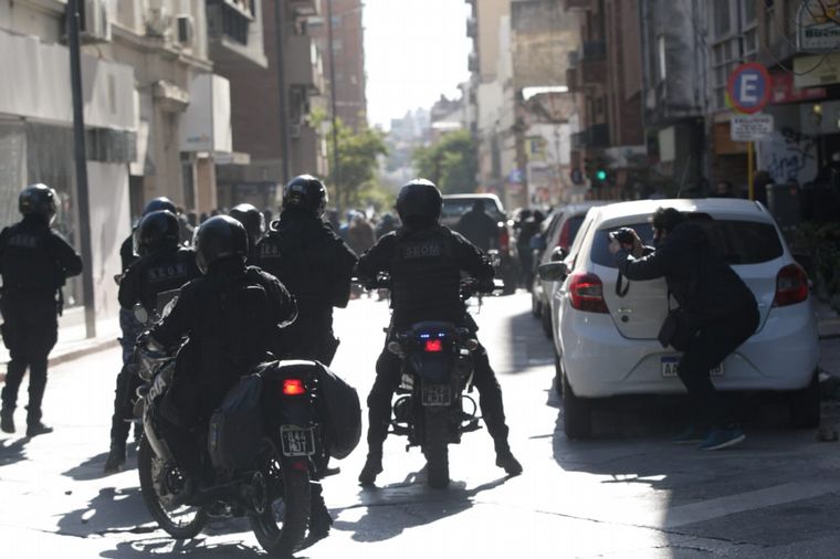 Distubios en la protesta de choferes de UTA frente a la Municipalidad de Córdoba