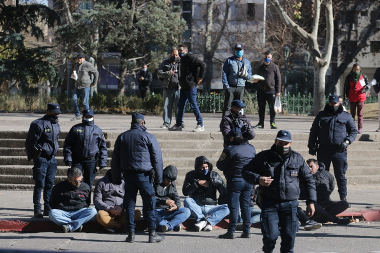 Distubios en la protesta de choferes de UTA frente a la Municipalidad de Córdoba