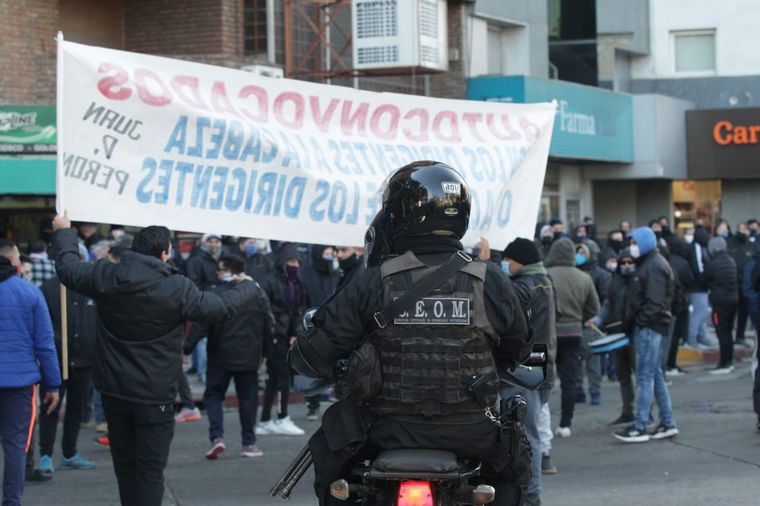 Secuencia de imágenes de los disturbios en la marcha de UTA