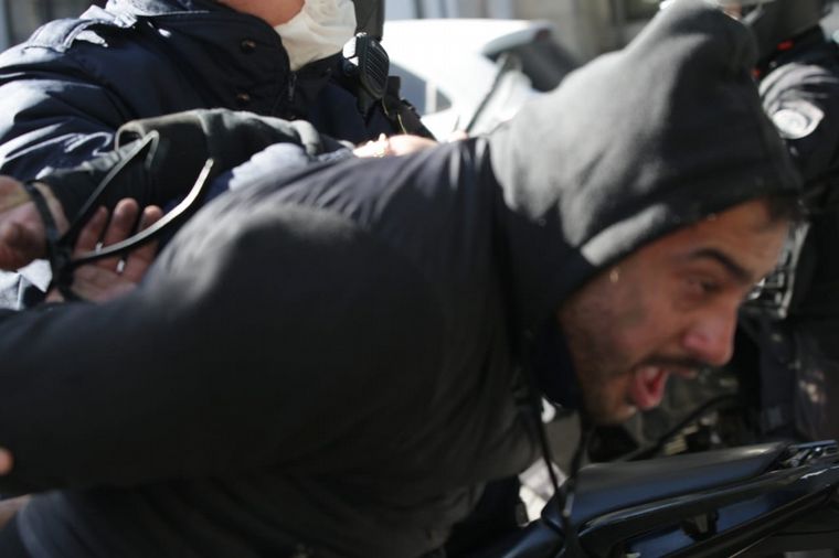 Secuencia de imágenes de los disturbios en la marcha de UTA