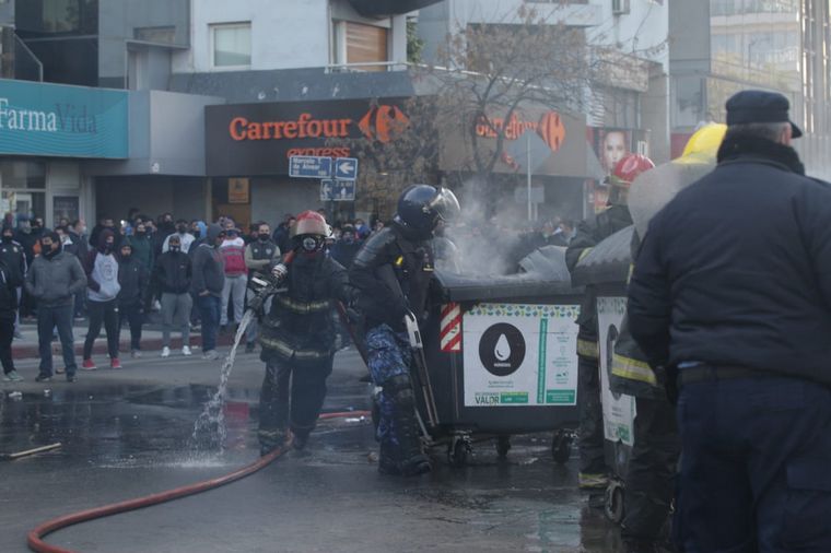 Secuencia de imágenes de los disturbios en la marcha de UTA