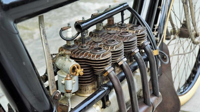 FOTO: El motor del Pierce Four tenía una arquitectura de válvulas laterales