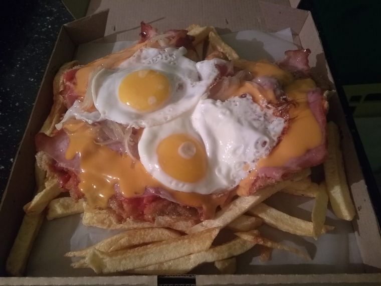 La especialidad del lugar son las milanesas.