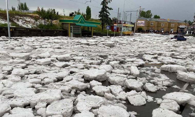 Increíble granizada en Gyumri, Armenia