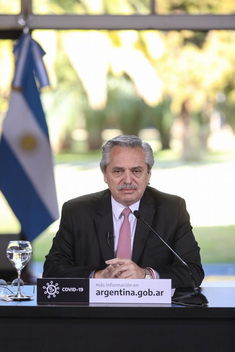 Alberto Fernández anunció con Larreta y Kicillof la flexibilización de la cuarentena.