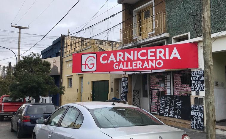 Los delincuentes se llevaron chequeras y dinero en efectivo.