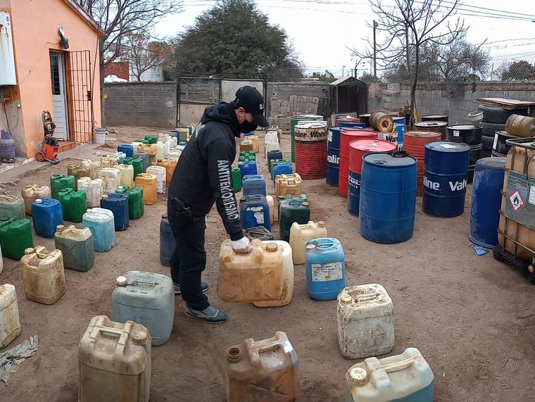 Operativo en Malvinas Argentinas por robo de combustible.