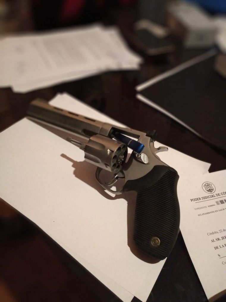 Operativo en Malvinas Argentinas por robo de combustible.