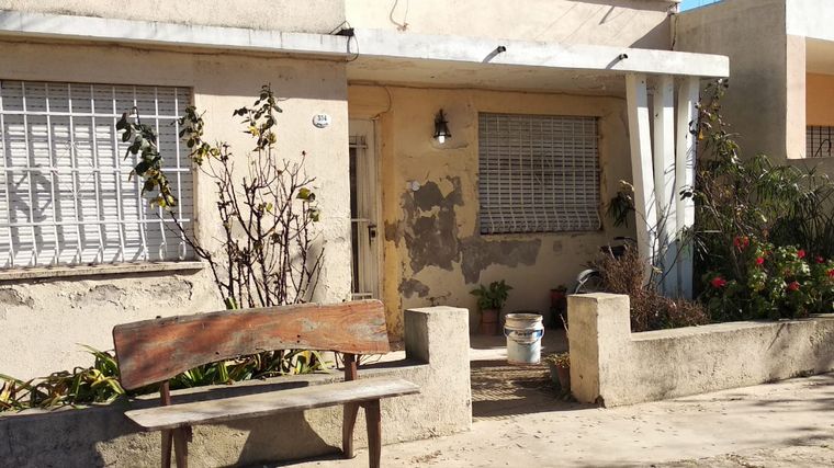 El frente de la casa donde hallaron el cuerpo de Julieta.