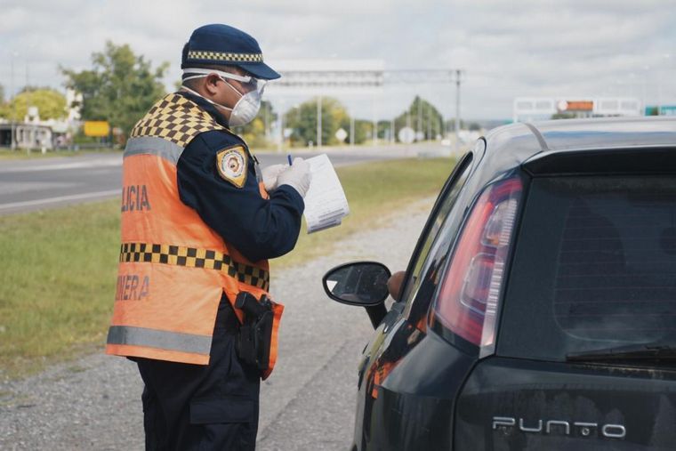 AUDIO: Más de 70 actas labradas en el primer día donde rigen multas por violar cuarentena