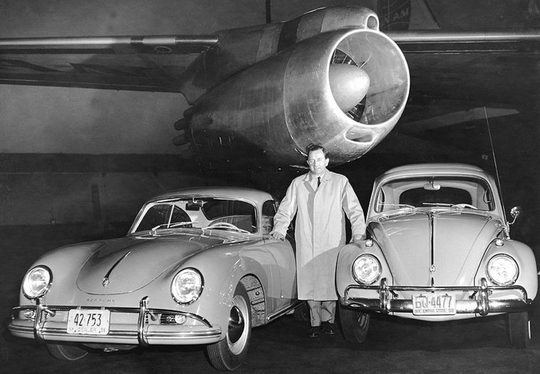 En 1958, aun pleno de éxitos, Ferry Porsche sabe que hay que reemplazar el 356