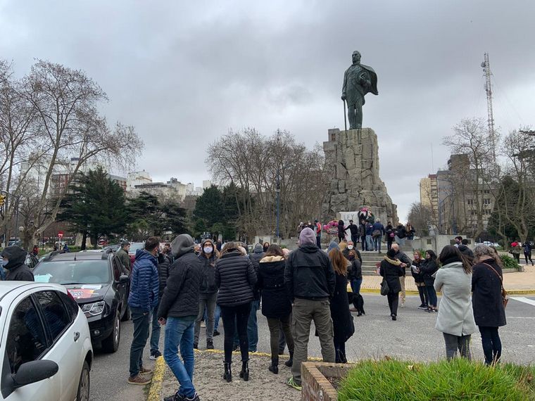 Hoteleros manifestándose en el centro de Mar del Plata