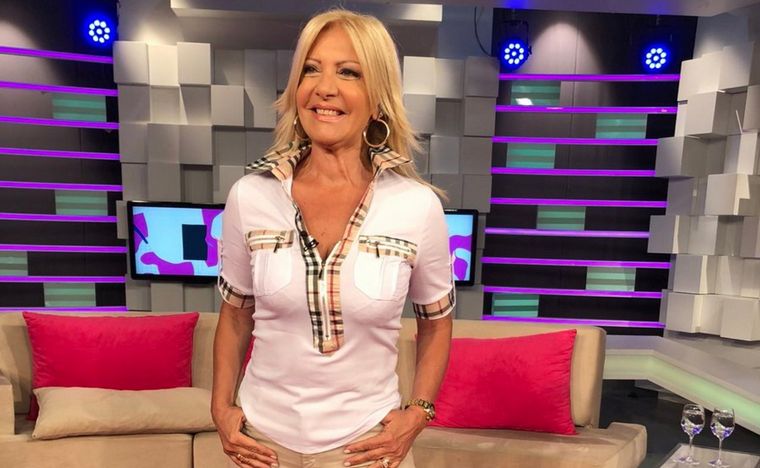 Por la pandemia de coronavirus, Roccasalvo conduce su programa por videollamada.