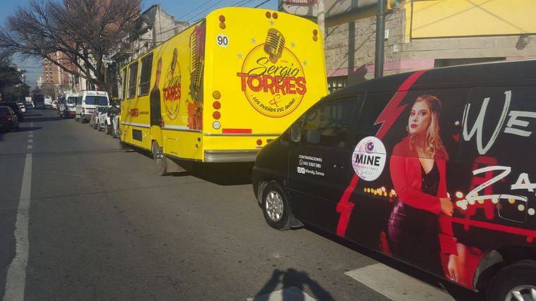 Músicos de Santa Fe marcharon para volver y afloró la grieta