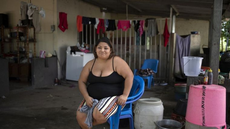 Raquel Barrera ya perdió a cinco familiares por la pandemia.