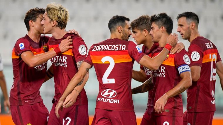Roma se impuso por 3-1 al ya campeón Juventus.