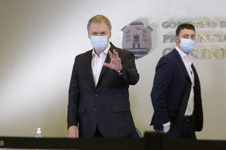 En el acto, Schiaretti anunció la incorporación de 97 respiradores.