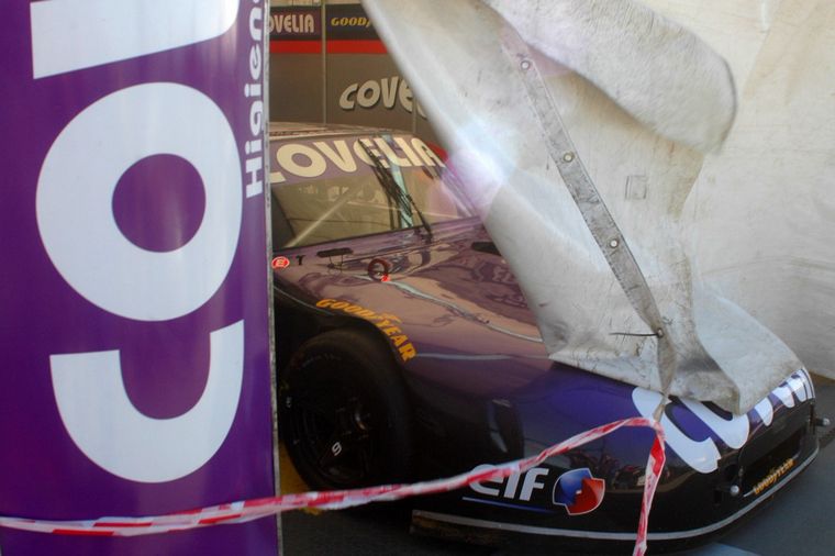 El Torino de Traverso quedó en Boxes ese Domingo de 2005 en Olavarría. Foto: G.Cejas