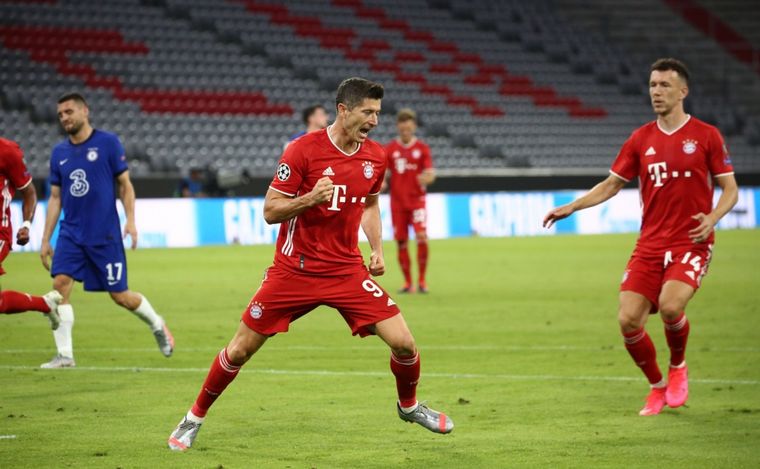 Bayern Munich ganó por 4-1 al Chelsea y está en cuartos.
